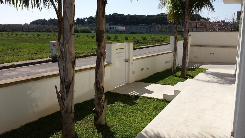 Case Vacanze Iris Uggiano La Chiesa Εξωτερικό φωτογραφία